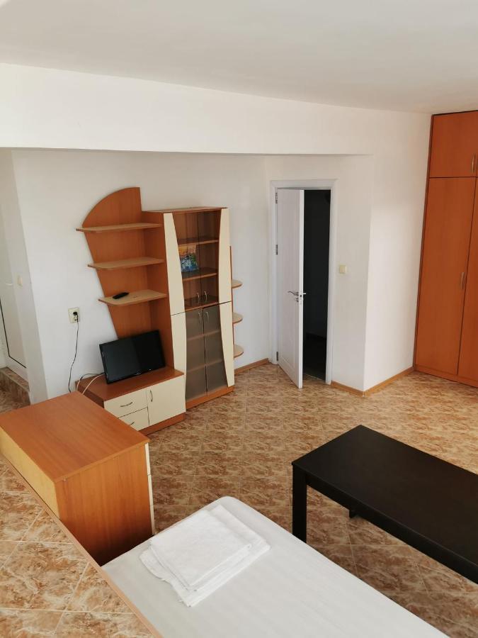 Jelezchevi Guest Rooms Primorsko Exteriör bild